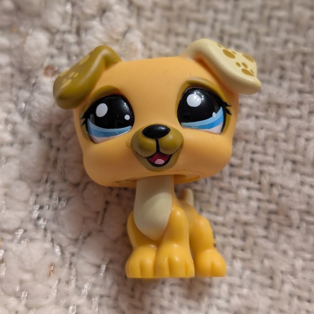 LPS Littlest Pet Shop #1496 Jack Russell terrier 2010 Hasbro yellow dog